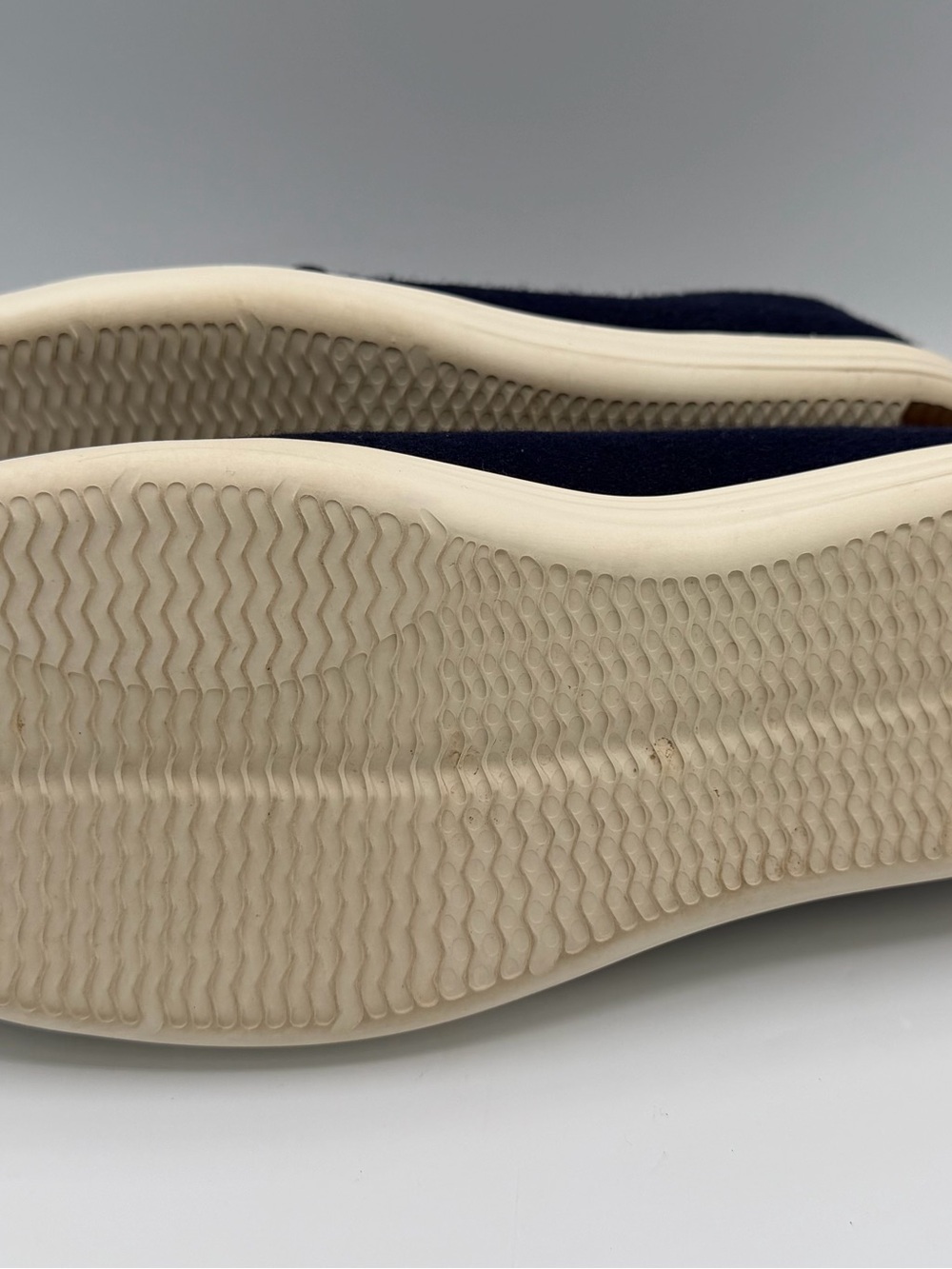Cole Haan Navy Men’s Low-Top Lace-Up Sneakers - Picture 8 of 9